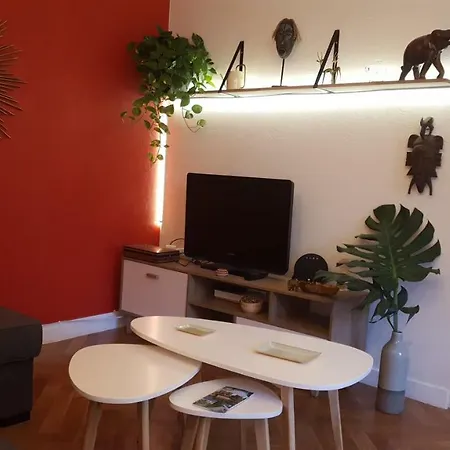 Votre Escale - Le Globe Trotteur Apartment Niort